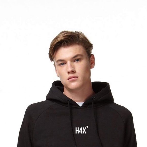 Meet your Posher, Samuel - Picture 1 of 1